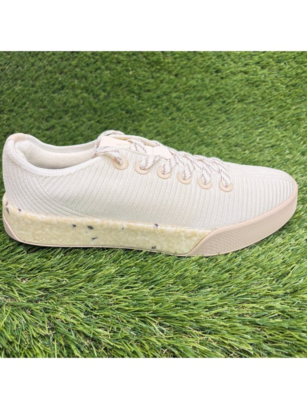 Allbirds Cruiser Remix Womens Size 10 Ivory Beige Running Walking Shoes Sneakers